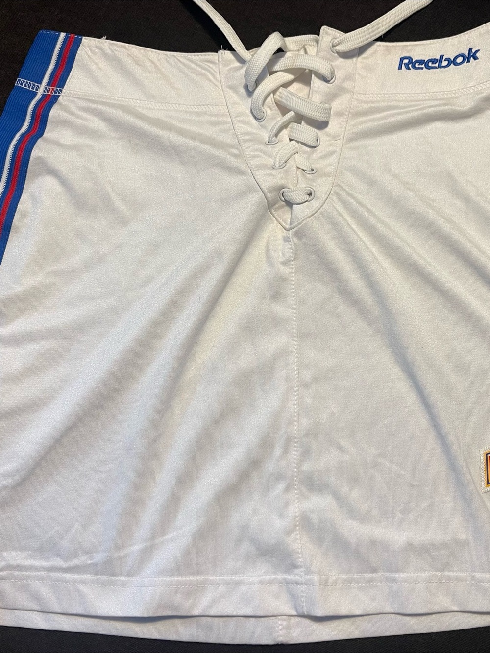 Rare Reebok White 2005 Pro Bowl Women’s Skirt with Blue and Red Stripe